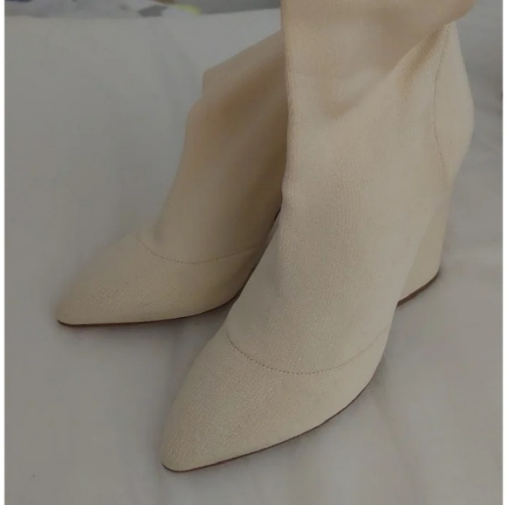 Yeezy sock boots